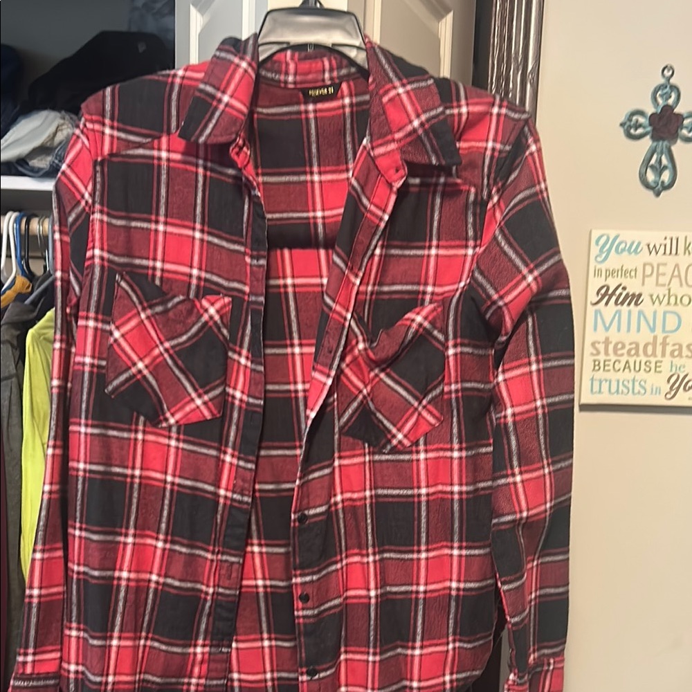 Forever 21 Red and Black Checkered Shirt